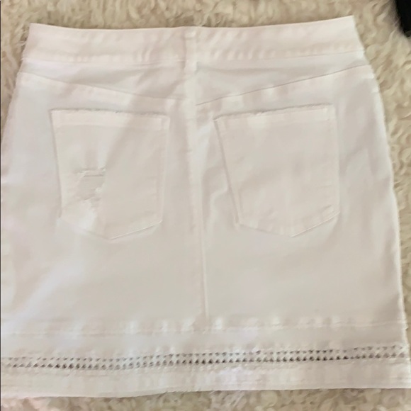 White House Black Market Distressed Denim Skirt - Picture 10 of 12